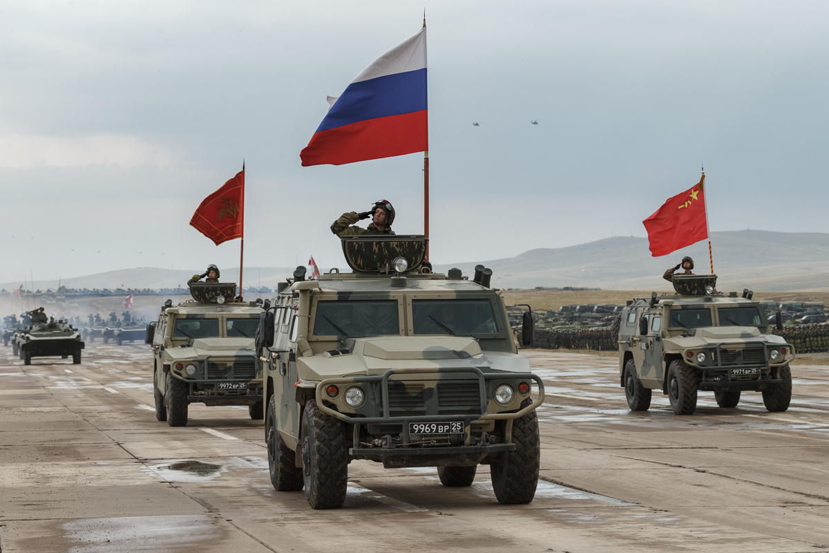 Россия и КРН согласились с необходимостью укреплять оборонное сотрудничество