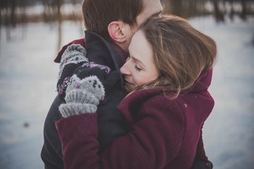 NewsInfo.Ru: 20% пользователей сайтов знакомств заключают брак