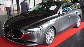 Mazda 3 2025 вышла в Европе с гибридным двигателем e-Skyactiv G